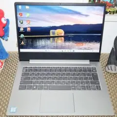 小型！Win11公式対応8世代Corei5/SSD/メ8/FHD/無線/光るキー