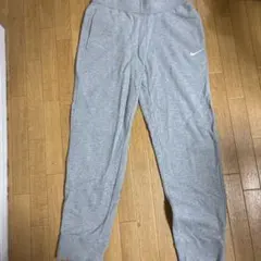 nike ジョガーパンツ