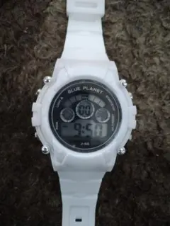 BLUE PLANET デジタル時計 J-56 ホワイト