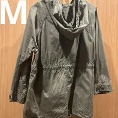 マウンテンパーカー