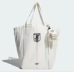 【完売品】【新品タグ付】adidas 日本代表 アウェイ パッカブルバッグのサムネイル