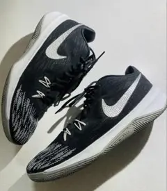 Nike Evidence ブラック/ホワイト スニーカー