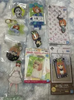 五等分の花嫁 中野四葉 ストラップ アクリルキーホルダー アクリルスタンド