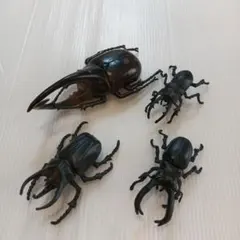 昆虫フィギュア 4体セット カブトムシ クワガタ