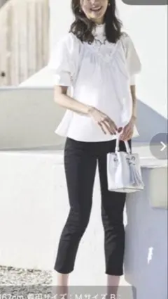 RUIRUE BOUTIQUE トライアングルレースブラウス