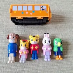 こどもちゃれんじ ちゃれんじえん フィギュア5体 バス付き