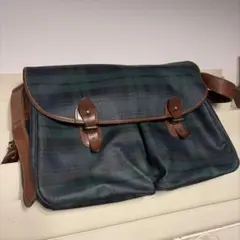 Item thumbnail for item 25aaa895-a9c4-4488-8f9d-d6a6ca80049d