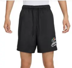 Nike ブラック ショートパンツ　XL