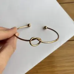 ゴールド シンプル バングル