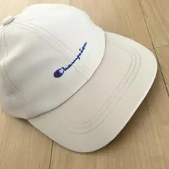 Champion ライトベージュ✨キャップ　レディース　チャンピオン