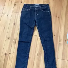 ダークブルー スキニーデニム