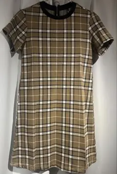 【Stradivarius】半袖ミニワンピース