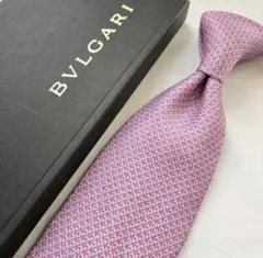 ハイブランド BVLGARI ネクタイ ピンク　無地　セッテピエゲ