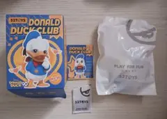 52TOYS　DONALD DUCK CLUB　peeking out