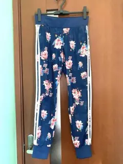 2025年最新】アディダス 花柄 パンツの人気アイテム - メルカリ