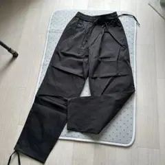 新品 ブラック カーゴパンツ ワイドシルエット ドローコード ストリート