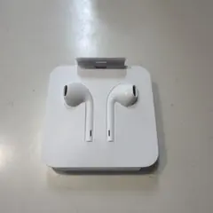 【新品・未使用】Apple／iPhone／純正イヤホン／Lightning