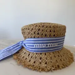 美品 MIU MIU（ミュウミュウ） Sサイズ ストローハット ロゴリボン付き MIU MIU ミュウミュウ○ロゴ入りラフィア織りカンカン帽 ハット