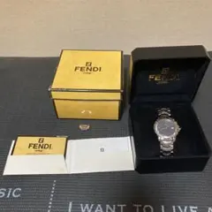 極美品　FENDI orologi 腕時計 クォーツ ネイビー文字盤