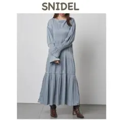 新品未使用　スナイデル　サテンマジョリカプリーツワンピース