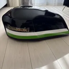 カワサキZ400FX ガソリンタンク 燃料コック・エンブレム等付属レストア