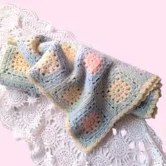 グラニースクエアブランケット　パステルインテリア　マルチカバー　かわいい　古着