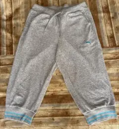 Puma グレー ジョガーパンツ　Lサイズ