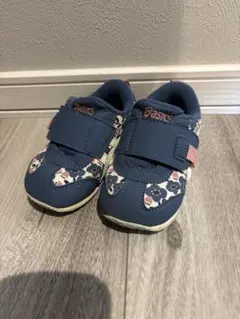 ASICS SUKU2 アシックススクスク花柄ネイビー　アイダホ 13.5cm