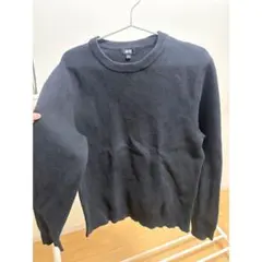 UNIQLO 黒　セーター Mサイズ
