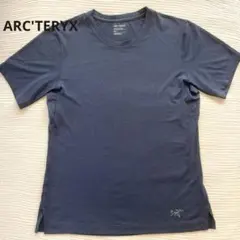 ARC'TERYX レディース Tシャツ S/P 紺色のサムネイル