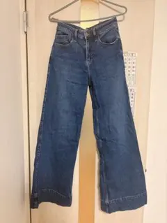 Hollister ジーンズのサムネイル