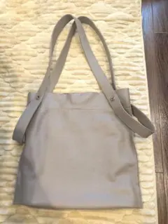 【美品】BEAURE カウレザートートバッグ A4 2way ショルダーのサムネイル