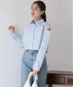 半額以下　完売品 ★ BLUEEAST ショート丈肩開きデザインシャツのサムネイル