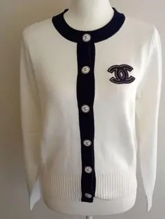 フォロー割　超厚手カシミアカーディガン　CHANELユニフォーム貸与非売品 超厚手カシミアカーディガン CHANELユニフォーム貸与非売品 - メルカリ