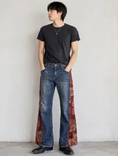 リメイク デニムパンツ 花柄 サイド切り替え ヴィンテージ風のサムネイル