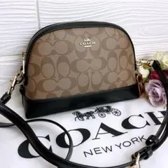 未使用☆COACHコーチ 2wayショルダーカメラバッグ ブラック ブラウンのサムネイル