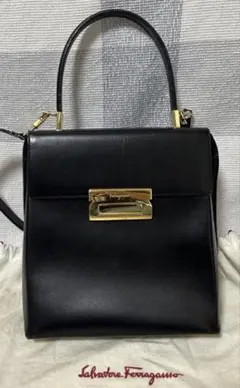Salvatore Ferragamo トップハンドル バッグ　フェラガモ