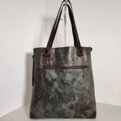 Item thumbnail for item e005bfad-e755-4b9f-bc7b-487703bc2cf8