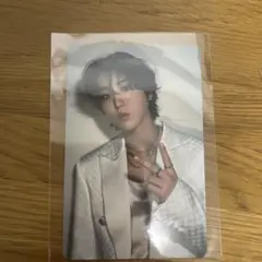 straykids | 可通過Doorzo進行一站式代購，費用低廉、 輕鬆購買到手