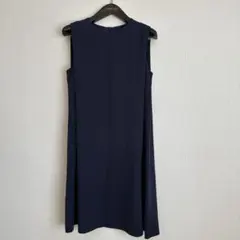 PARC LAMU パルクラミュー　ネイビー　ワンピース ノースリーブのサムネイル