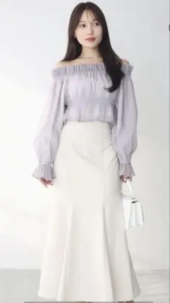 2WAYオフショルシャーリングブラウス　マーキュリーデュオ