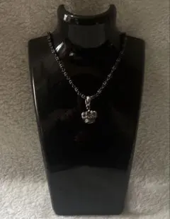 【激レア】ジャスティンデイビス　王冠　クラウン ペンダント　限定カラー　ピンク