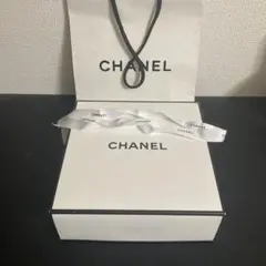 シャネル　空箱 大きいサイズ 中くらいのサイズ