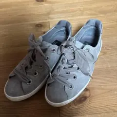 LANVIN グレー スエード スニーカーのサムネイル