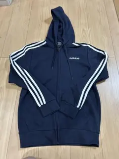 adidas ネイビー ジップアップパーカー