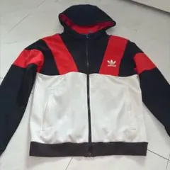 adidas originals トレフォイル ジップパーカー