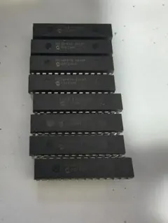 ICチップ　55点　MCM68B10P 7931 まとめ大量セット ICチップ 55点 MCM68B10P 7931 まとめ大量セット - メルカリ