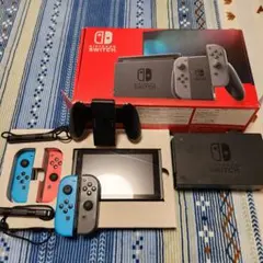 Nintendo Switch 極美品 使用数時間 - メルカリ