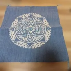 タナカちぢみ織 座布団カバー ブルー 花唐草文様2枚セットのサムネイル