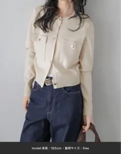 新品未使用タグ付★ AMELYゴールドボタンショートニットカーディガン